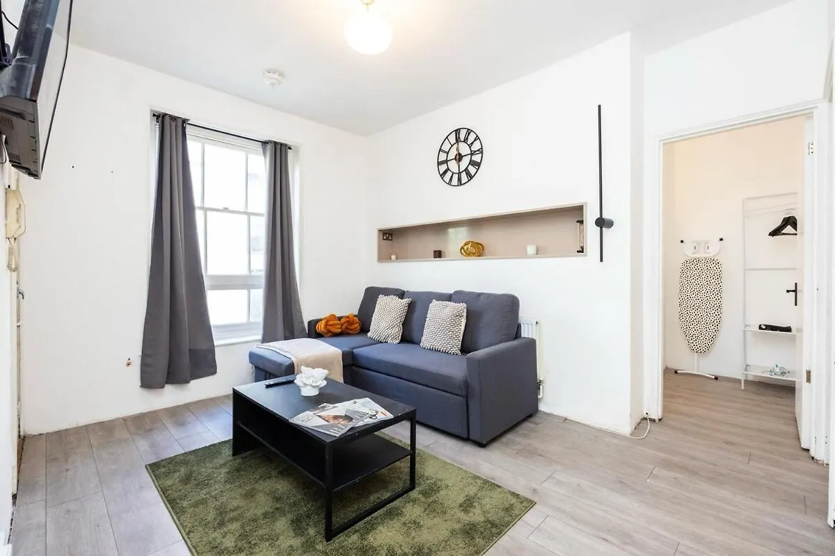 Spacious 2Br Sleeps Six 4 Mins To Old Street London